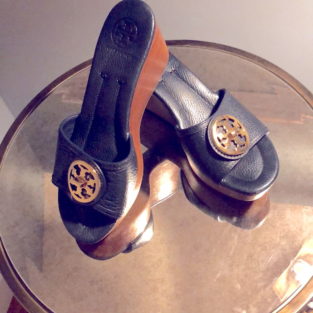 Tory Burch Navy Wedges